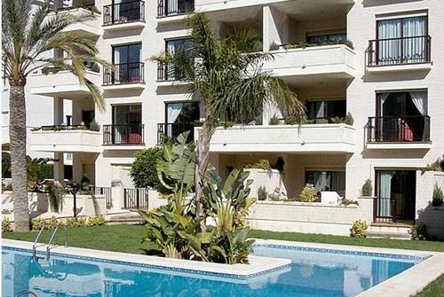 Nuevo Golf Apts El Albir Exteriör bild